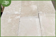 Larghezza cm. 40, lunghezza variabile  745,00€